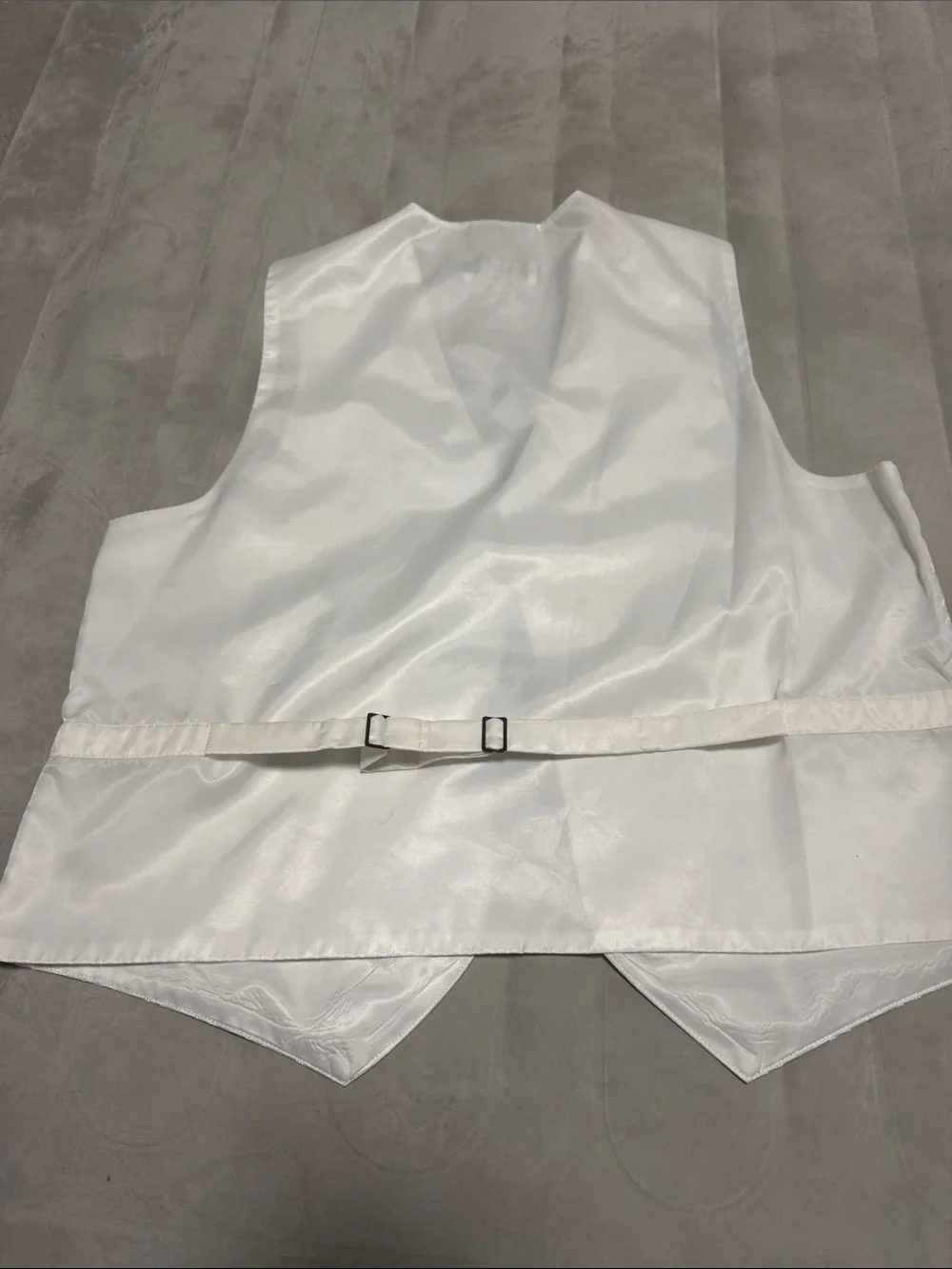 ***2/$15*** Joseph & Feiss Men's Silver Satin Polka Dot Vest